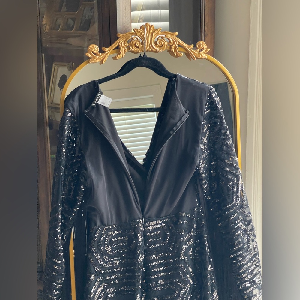 Venus NWT Black Sequin Bell Sleeve Fringe V-Neck Mini Dress - Picture 9 of 15